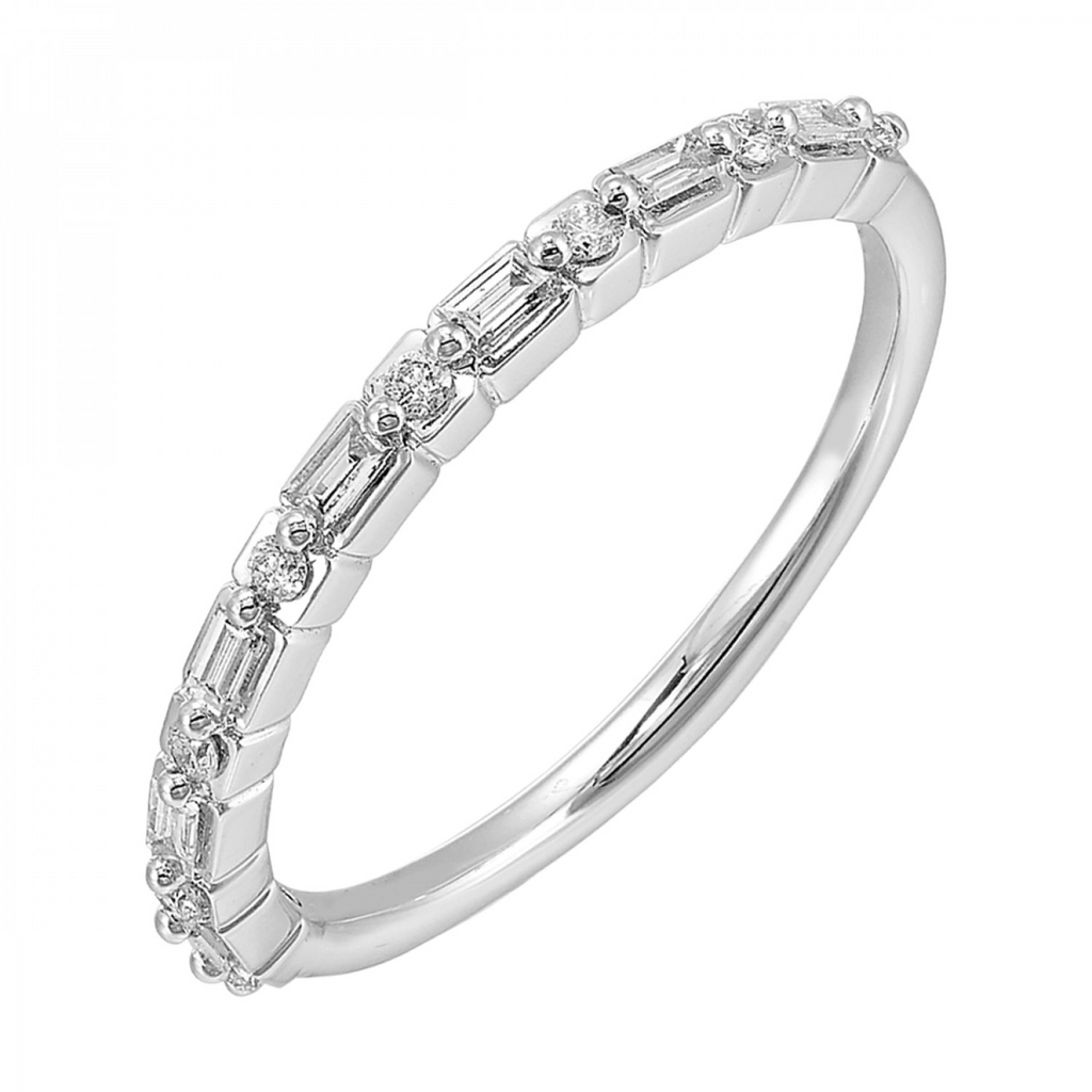 Lady's White 14 Karat Wedding Band 15 0.20tw Baguette SI2 Diamonds Fin