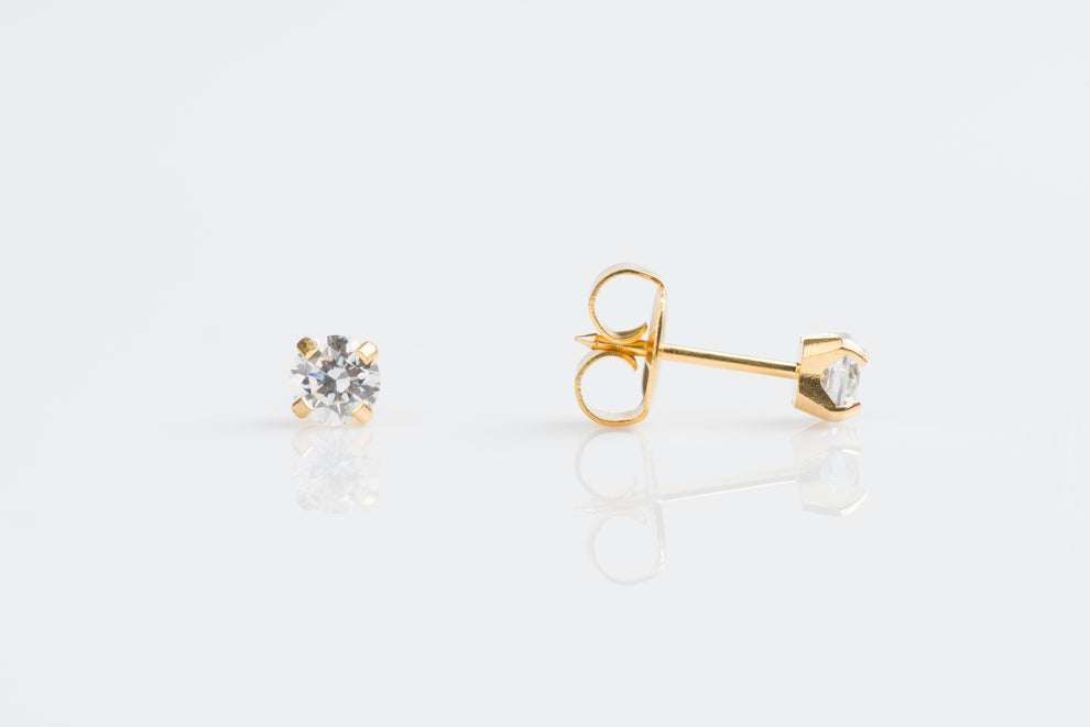 Lady's Yellow Gold Plated Piercing Length 4 Style: Fancy
Finish: Poli